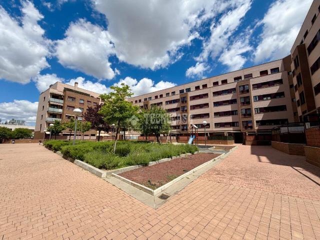 Piso en Venta en Ayuntamiento Avenida Siglo XXI
