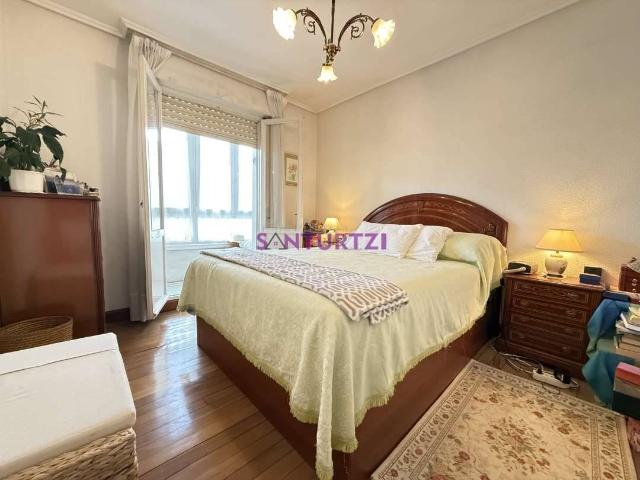 Piso en Venta en Azeta Abatxolo