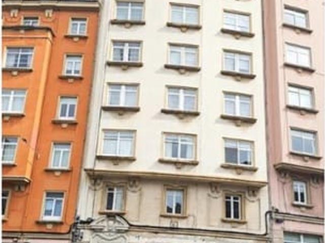 Piso en venta en A Coruña, A Coruña Rías Altas