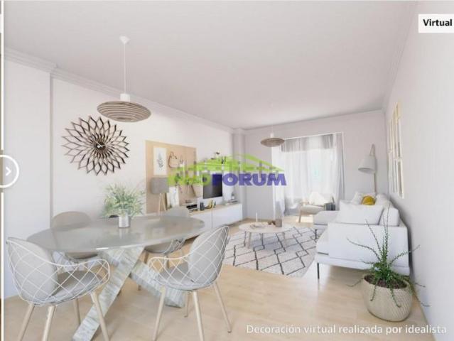 Piso en venta en A Coruña, Cuatro Caminos