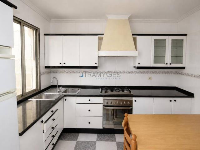 Piso en Venta en A Guarda