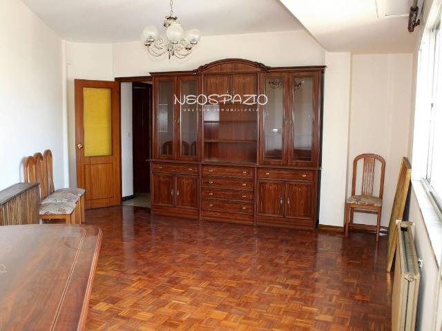 Piso en Venta en A Milagrosa