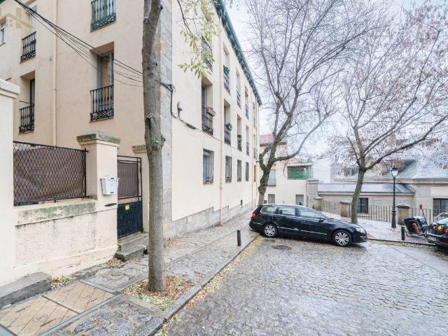 Piso en Venta en Abantos Carmelitas
