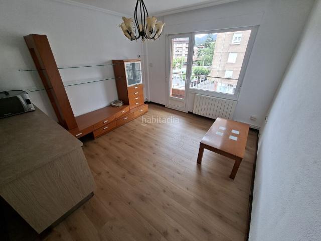 Piso en venta en Abadiño. PISO DE TRES HABITACIONES, EN VENTA, EN MATIENA. Pisos.