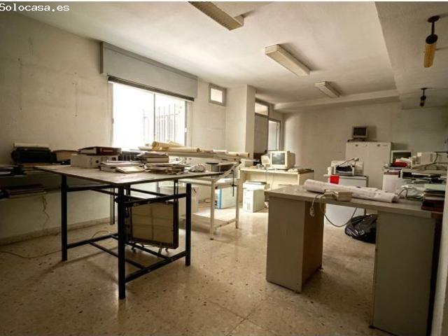 Piso en venta en Acera de San Ildefonso, Granada | 116 m2 con Proyecto de Cambio de Uso Incluido