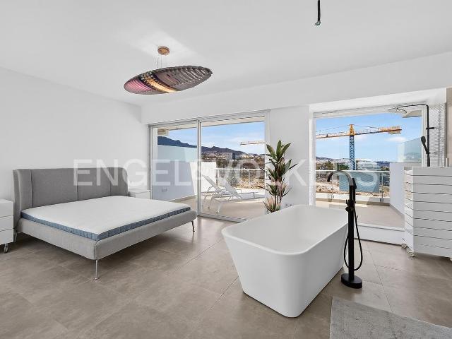Piso en venta en Adeje, La Caleta. Pisos.