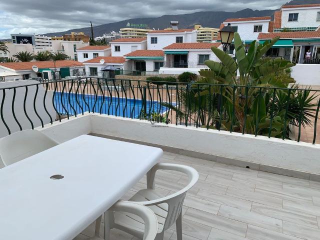 Piso en venta en Adeje, San Eugenio Bajo. Piso Sur desde SC a Santiago del Teide. Pisos.