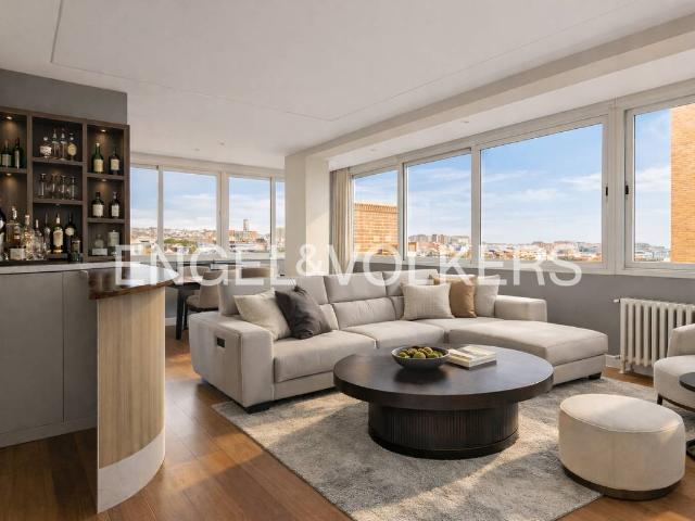 Piso en Venta en Adelfas