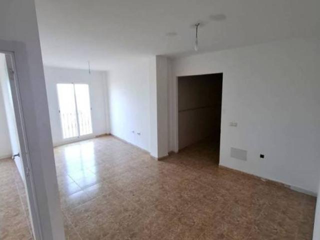 Piso en Venta en Adra