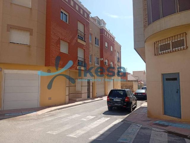 Piso en Venta en Adra