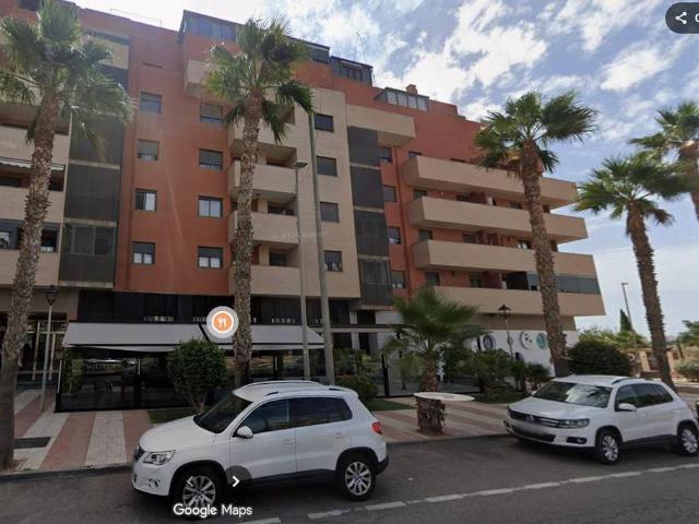 Piso en Venta en Aguadulce Sur