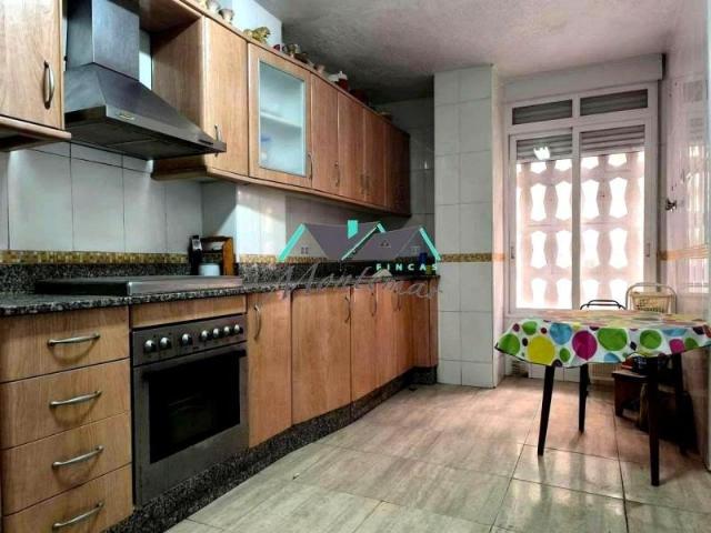 Piso en venta en Águilas, Calle Ramón y Cajal, 30880