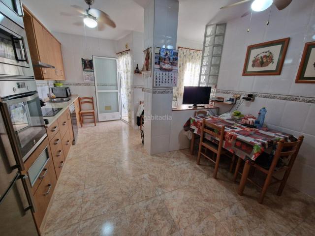 Piso en venta en Águilas, Casco Antiguo. Amplio Piso en La Huerta, Águilas Ideal para Familia. Pisos.