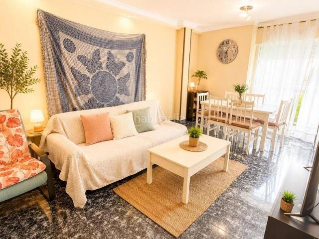 Piso en venta en Águilas, Casco Antiguo. Amplio y Luminoso Piso en Águilas Zona Lotería. Pisos.