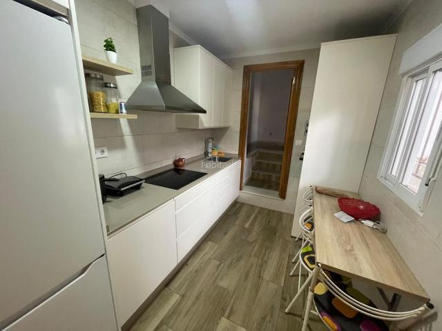 Piso en venta en Águilas, Casco Antiguo. Espectacular vivienda totalmente reformada con gran terraza, lista para entrar a vivir. Pisos.