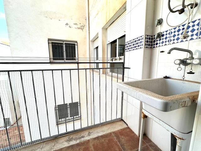 Piso en venta en Águilas, Casco Antiguo. Piso nuevo en Plaza de España. Pisos.