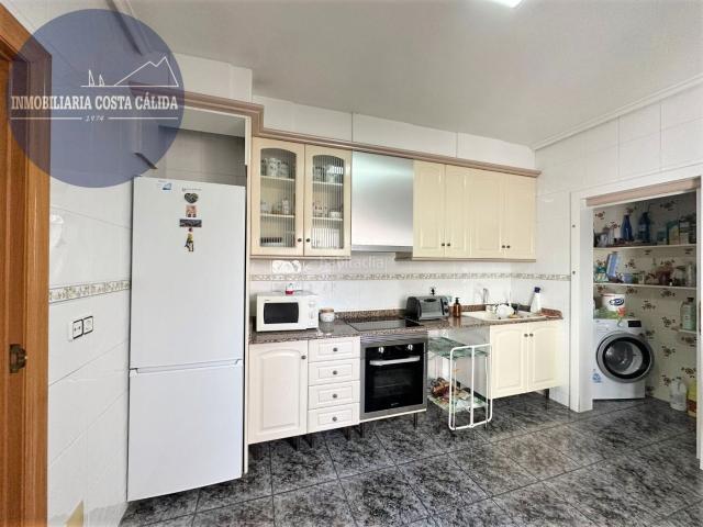 Piso en venta en Águilas, Casco Antiguo. REFERENCIA 2877. Amplio piso con terraza privada en el centro de Águilas. Pisos.