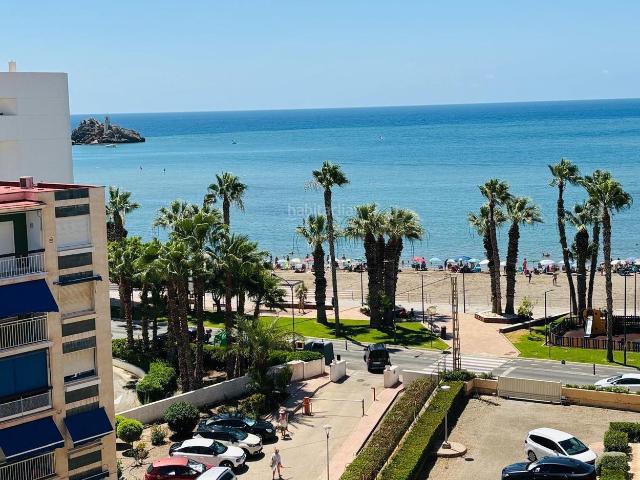 Piso en venta en Águilas, Delicias. Tu hogar en el paraíso! Piso en 1ª línea de la Playa de Las Delicias, de 3 habitaciones a pasos del mar en Águilas. Pisos.