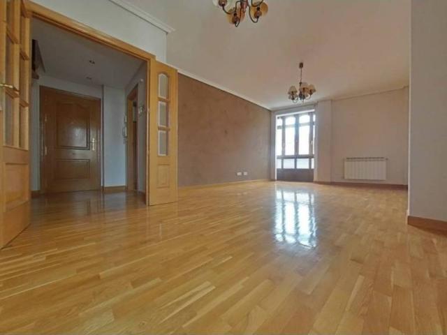 Piso en Venta en Agurain Salvatierra