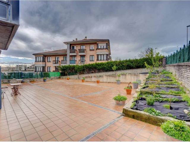 Piso en Venta en Aiete