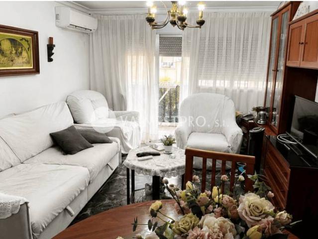 Piso en venta en Aiora 46022