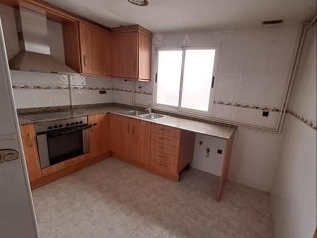 Piso en venta en Alcora l´. Piso en venta en Lalcora, 3 dormitorios. Pisos Alcora.