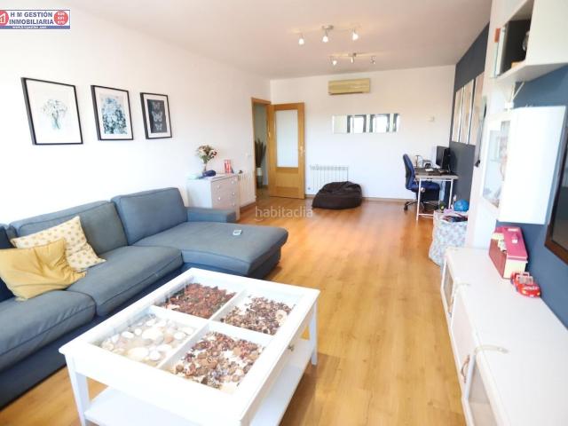 Piso en venta en Alcázar de San Juan. AMPLIO PISO JUNTO A PARQUE ALCES, DE TRES DORMITORIOS, DOS BAÑOS, PG Y TRASTERO. Pisos Alcázar de San.