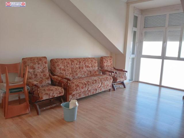 Piso en venta en Alcázar de San Juan. ÁTICO A ESTRENAR DE TRES DORMITORIOS Y DOS BAÑOS JUNTO A MERCADONA. Pisos Alcázar de San.