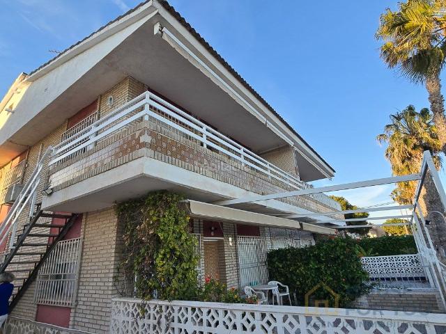 Piso en venta en Alcázares Los, Los Narejos_Punta Calera. VIVIENDA EN PRIMERA LÍNEA DE PLAYA CON TERRAZA Y APARCAMIENTO LOS NAREJOS. Pisos Alcázares.