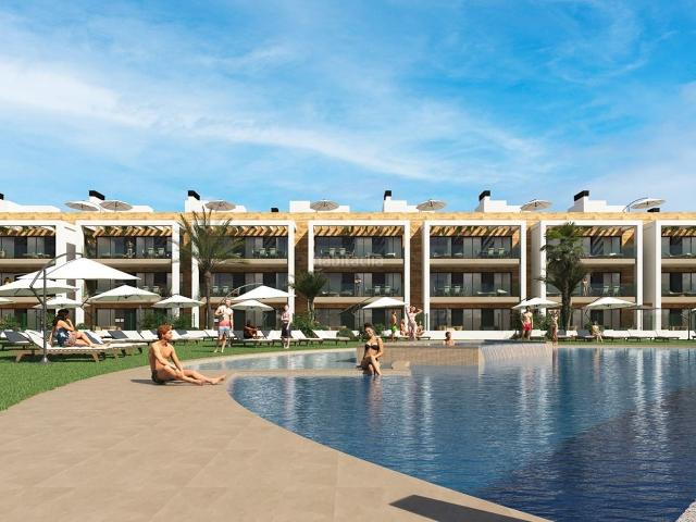 Piso en venta en Alcázares Los, Las Lomas de Rame Bahía Bella. Apartamento de 2 dormitorios en venta en Los Alcázares, con piscina. Pisos Alcázares.