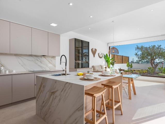 Piso en venta en Alcázares Los, Las Lomas de Rame Bahía Bella. Soleados apartamentos en campo de golf con vistas al mar. Pisos Alcázares.