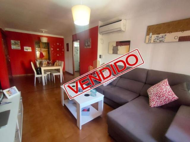 Piso en venta en Alcalá de Guadaira, Instituto