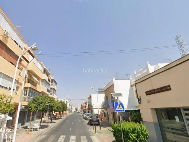 Piso en venta en Alcalá de Guadaira, La Paz. Piso en Alcalá de Guadaíra, Sevilla. Activo inmobiliario SIN POSESIÓN, NO SE PUEDE VISITAR. Pisos Alcalá de.