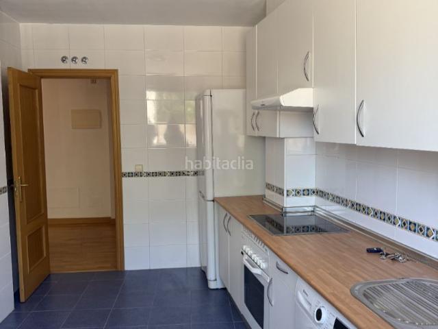 Piso en venta en Alcalá de Henares, Casco Histórico. Vivir en la historia: Exclusivo piso junto a la Puerta de Madrid y la muralla histórica. Pisos Alcalá de.