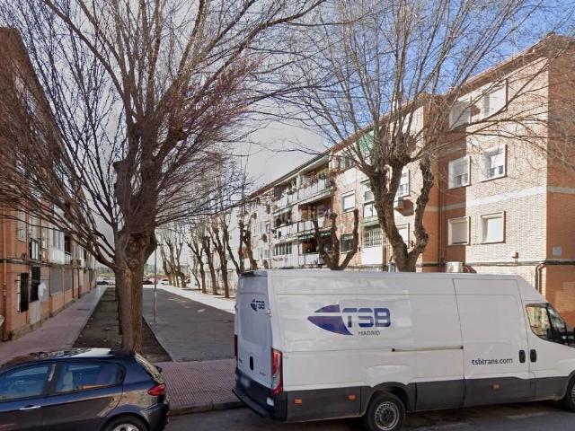 Piso en venta en Alcalá de Henares, Reyes Católicos. VENTA EN CONDICIONES ESPECIALESCESIÓN DE CRÉDITO. ACTIVO SIN POSESIÓN, NO HIPOTECABLE. Pisos Alcalá de.