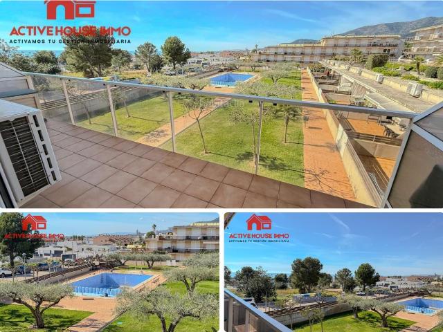 Piso en venta en Alcanar Costa Dorada. Venta de piso con vistas y terraza en Alcanar playa. Pisos.