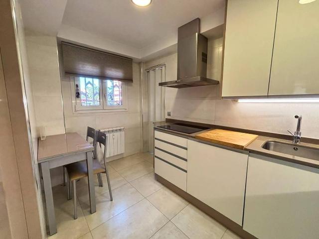 Piso en Venta en Alameda de Osuna