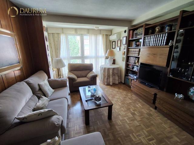 Piso en Venta en Alameda de Osuna