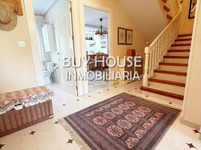 Piso en venta en Alameda de la Sagra. ESPECTACULAR DÚPLEX DE 4 DORMITORIOS EN ALAMEDA DE LA SAGRA TOLEDO CON TERRAZA DE 20 M2. Pisos Alameda de la.