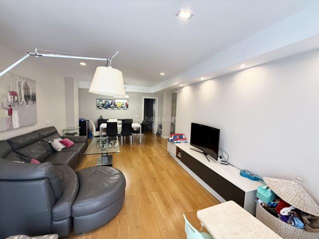 Piso en venta en Alboraya, Ausias March. El piso de tus sueños está en Alboraya con 2 plazas de garaje opcional. Pisos.