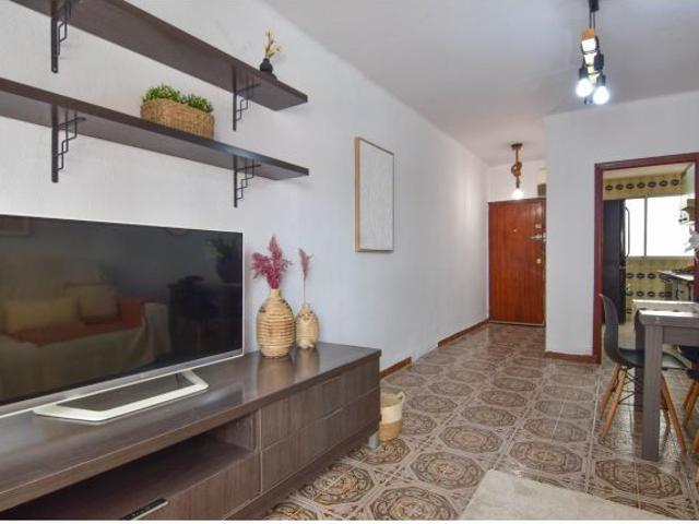 PISO EN VENTA EN ALBORAYA