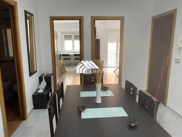 Piso en venta en Albacete, Carretas Pajarita. Piso de tres habitaciones en Albacete. Pisos.