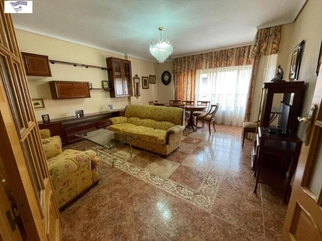 Piso en venta en Albacete, Centro Villacerrada