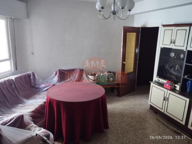 Piso en venta en Albacete, Centro Carretas