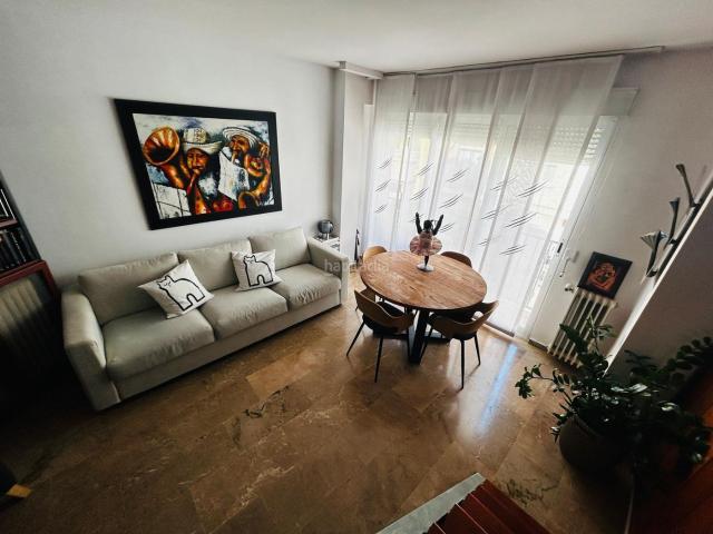 Piso en venta en Albacete, Centro. OCASION SE VENDE COQUETO Y MODERNO PISO EN VILLACERRADA CON 2 ALTURAS. Pisos.