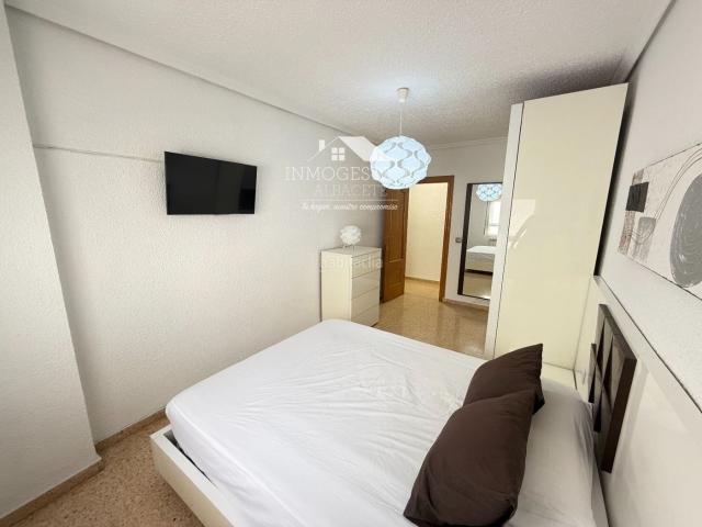 Piso en venta en Albacete, Centro. PISO EN RIOS ROSAS. Pisos.