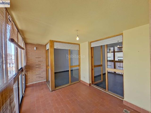 Piso en venta en Albacete, Centro. PISO EN ZONA VILLACERRADA CON GARAJE Y AMPLIA TERRAZA ACRISTALADA. Pisos.