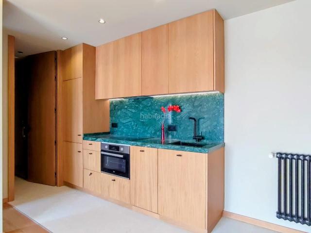 Piso en venta en Albacete, Centro. Exclusiva vivienda de diseño en octava planta en pleno centro. Pisos.