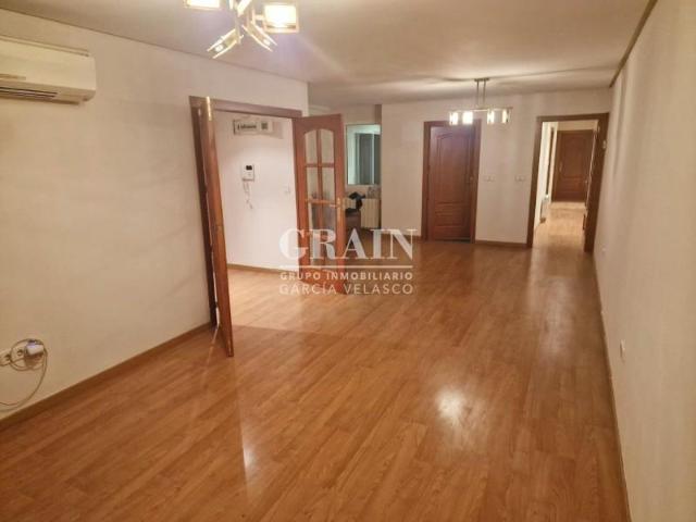 Piso en venta en Albacete, Fátima