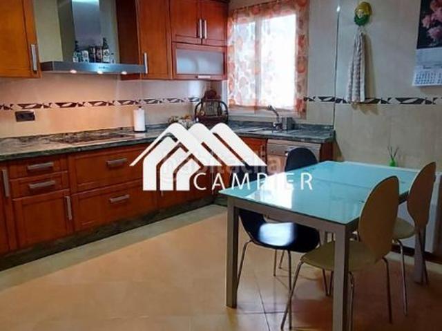 Piso en venta en Albacete, Fátima. Piso con 3 habitaciones y 2 baños en circunvalación. Pisos.